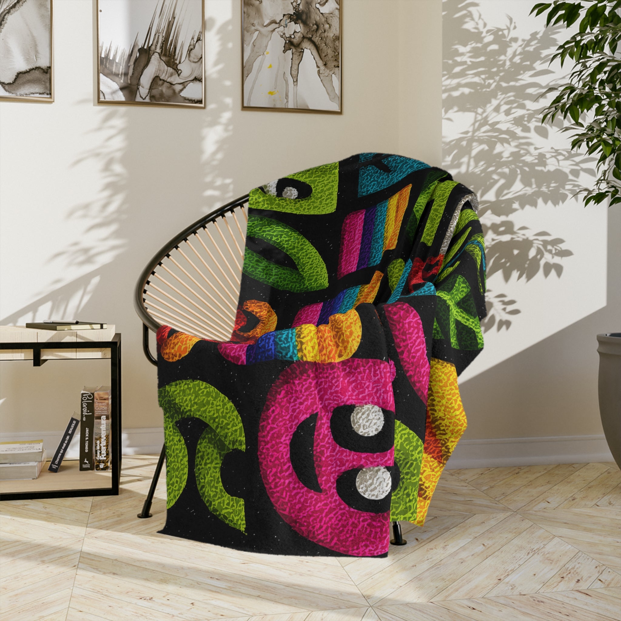 Colorful Microfiber Blanket Doona Cover, Duvet, Quilt - Cozy Decor, Perfect for Gifts, Kids Room, Vibrant Pattern, Fun and Playful Design