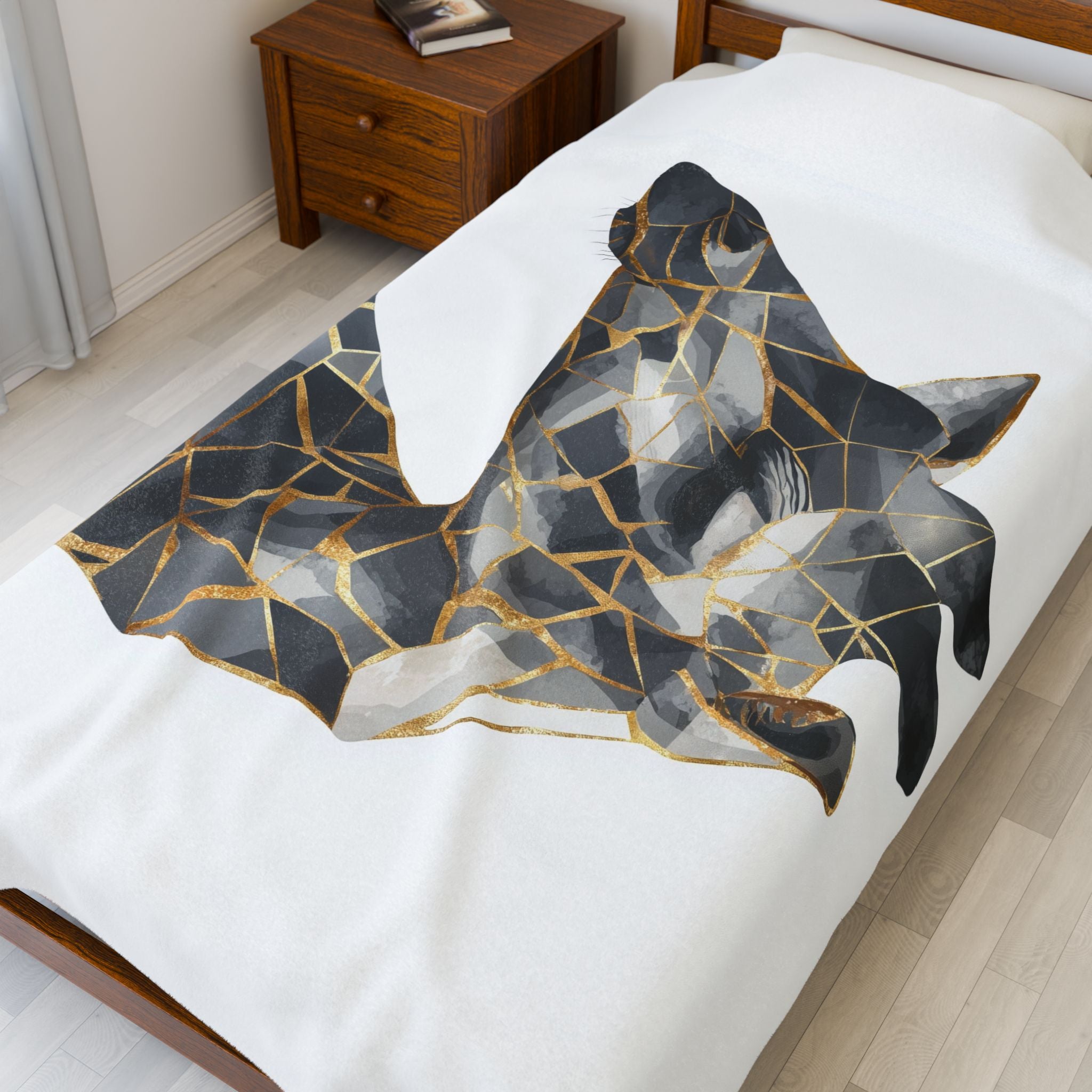 Fragmented Giraffe : Geometric Mosaic Decor, Modern Abstract Animal Art, Metallic Gold and Grayscale Design   |  Personalized & Custom